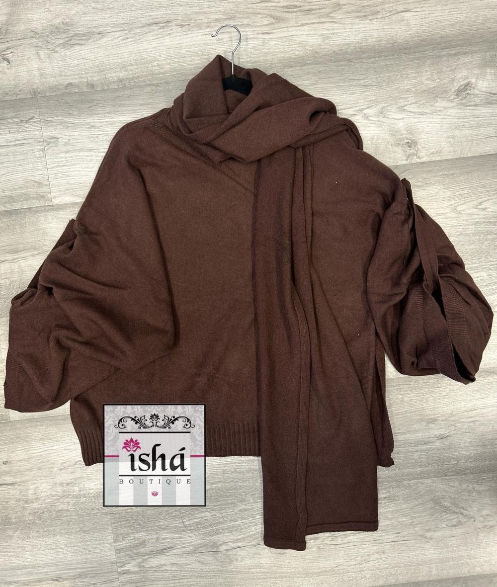 SUETER NT café o beige con bufanda